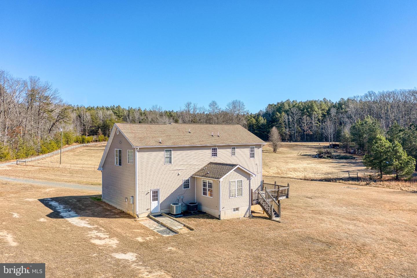 12808 WOODCREST WAY, SPOTSYLVANIA, Virginia 22551, 4 Bedrooms Bedrooms, 12 Rooms Rooms,2 BathroomsBathrooms,Residential,For sale,12808 WOODCREST WAY,VASP2039342 MLS # VASP2039342