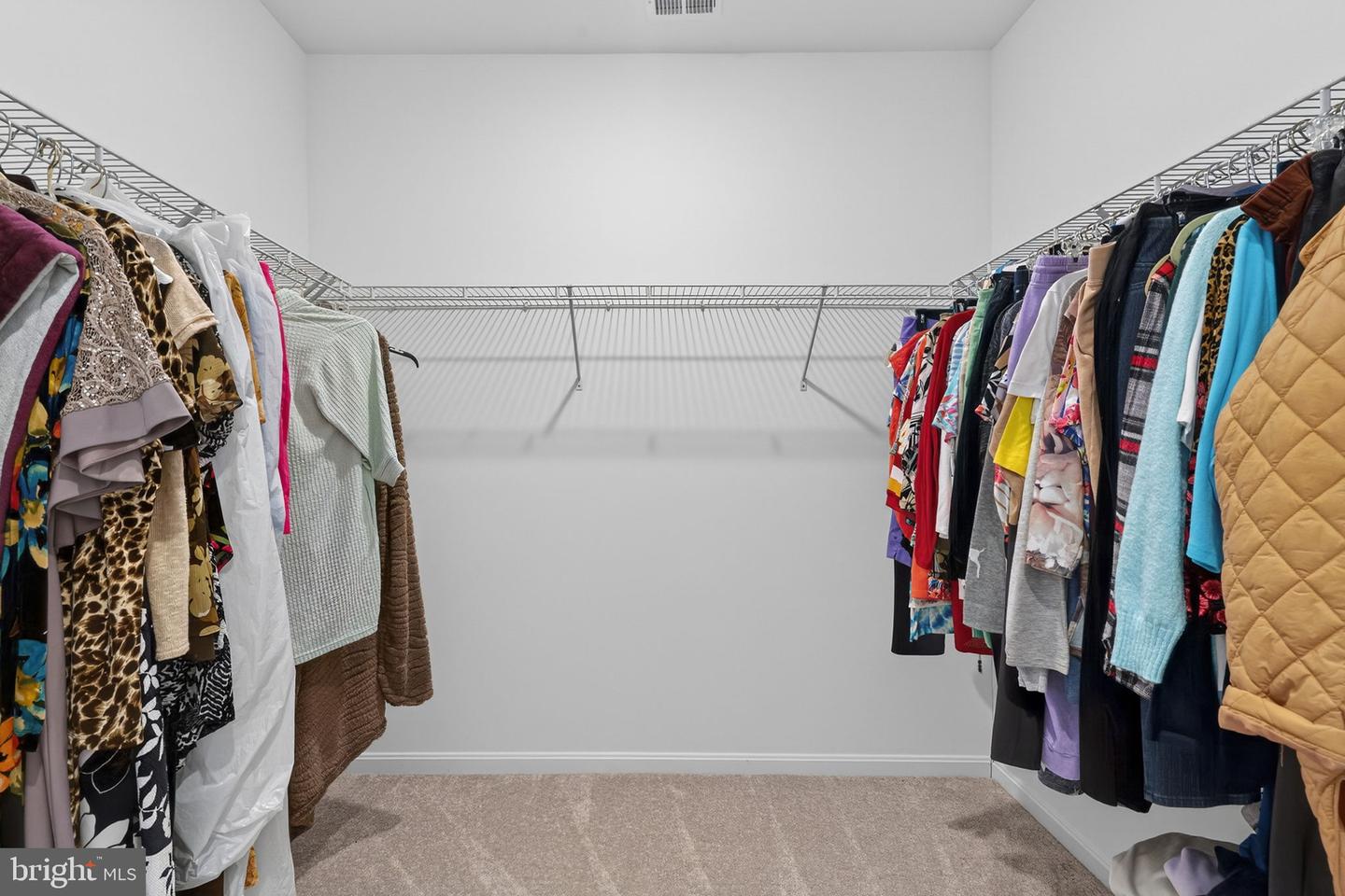 13970 ENGLEFIELD DR, WOODBRIDGE, Virginia 22193, 2 Bedrooms Bedrooms, ,2 BathroomsBathrooms,Residential,For sale,13970 ENGLEFIELD DR,VAPW2112666 MLS # VAPW2112666