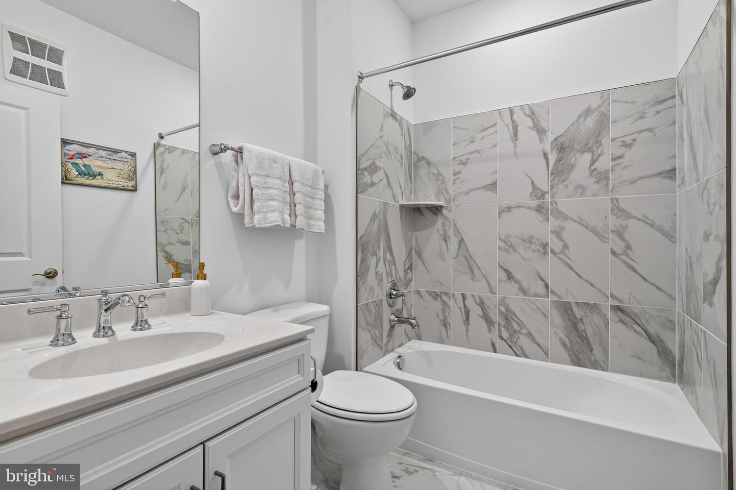 13970 ENGLEFIELD DR, WOODBRIDGE, Virginia 22193, 2 Bedrooms Bedrooms, ,2 BathroomsBathrooms,Residential,For sale,13970 ENGLEFIELD DR,VAPW2112666 MLS # VAPW2112666