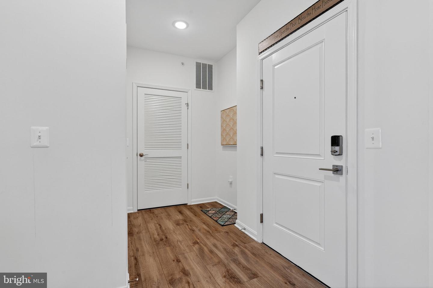 13970 ENGLEFIELD DR, WOODBRIDGE, Virginia 22193, 2 Bedrooms Bedrooms, ,2 BathroomsBathrooms,Residential,For sale,13970 ENGLEFIELD DR,VAPW2112666 MLS # VAPW2112666