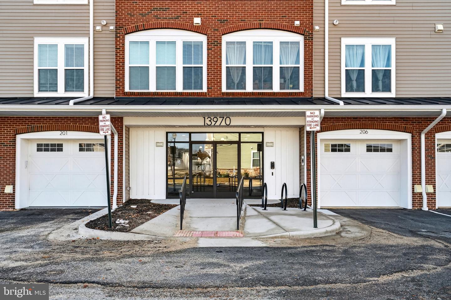 13970 ENGLEFIELD DR, WOODBRIDGE, Virginia 22193, 2 Bedrooms Bedrooms, ,2 BathroomsBathrooms,Residential,For sale,13970 ENGLEFIELD DR,VAPW2112666 MLS # VAPW2112666