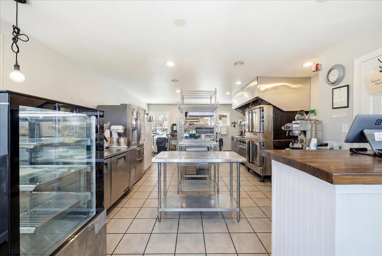 908 W MAIN ST, WAYNESBORO, Virginia 22980, ,Commercial,908 W MAIN ST,673365 MLS # 673365 908 W MAIN ST, WAYNESBORO, Virginia 22980, ,Commercial,908 W MAIN ST,673365 MLS # 673365