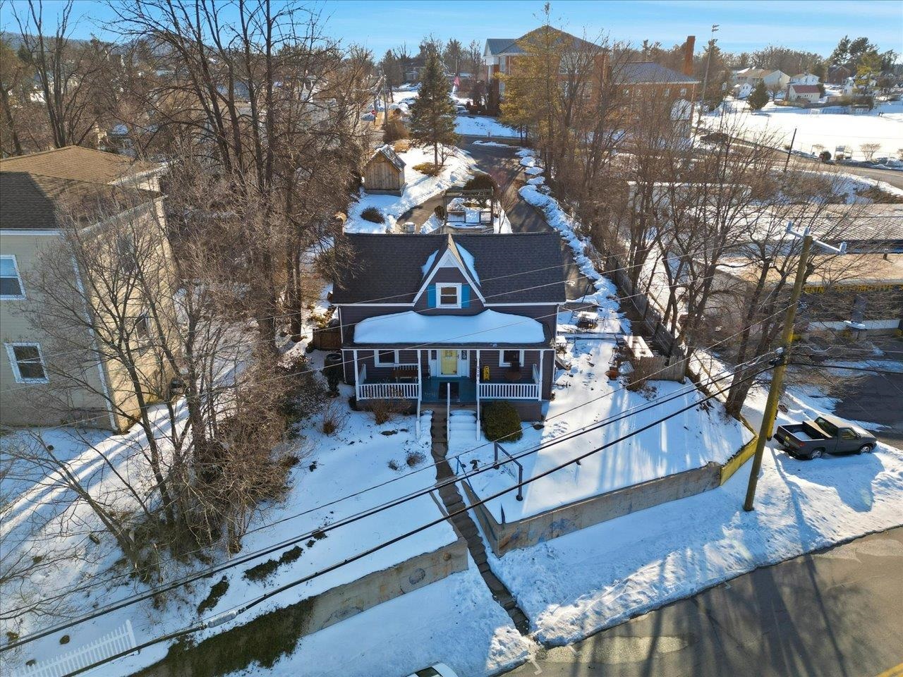 908 W MAIN ST, WAYNESBORO, Virginia 22980, ,Commercial,908 W MAIN ST,673365 MLS # 673365 908 W MAIN ST, WAYNESBORO, Virginia 22980, ,Commercial,908 W MAIN ST,673365 MLS # 673365