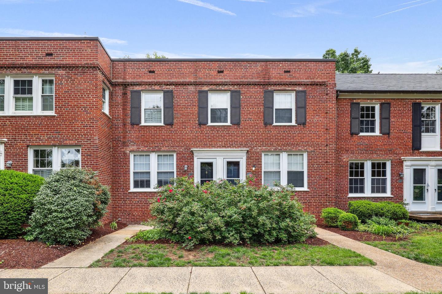 2600 16TH ST S #711, ARLINGTON, Virginia 22204, 1 Bedroom Bedrooms, ,1 BathroomBathrooms,Residential,For sale,2600 16TH ST S #711,VAAR2057444 MLS # VAAR2057444