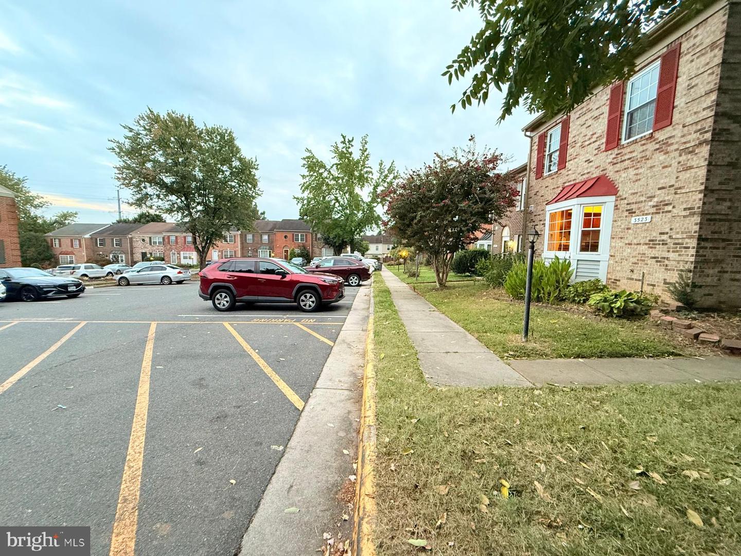 3523 LEGERE CT, WOODBRIDGE, Virginia 22193, ,Residential,For sale,3523 LEGERE CT,VAPW2101684 MLS # VAPW2101684