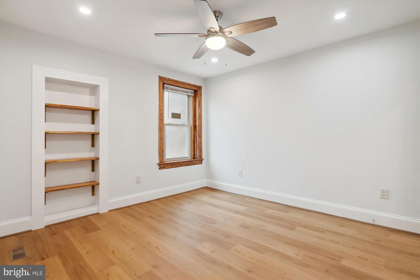 721 QUEBEC PL NW, WASHINGTON, District Of Columbia 20010, 4 Bedrooms Bedrooms, ,3 BathroomsBathrooms,Residential,For sale,721 QUEBEC PL NW,DCDC2217330 MLS # DCDC2217330