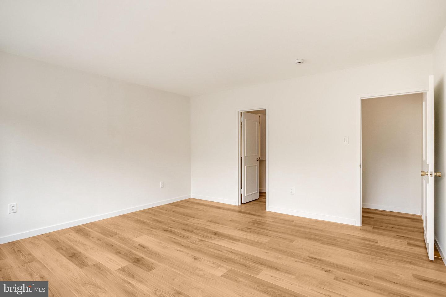 4101 CATHEDRAL AVE NW #711, WASHINGTON, District Of Columbia 20016, 2 Bedrooms Bedrooms, ,2 BathroomsBathrooms,Residential,For sale,4101 CATHEDRAL AVE NW #711,DCDC2225992 MLS # DCDC2225992