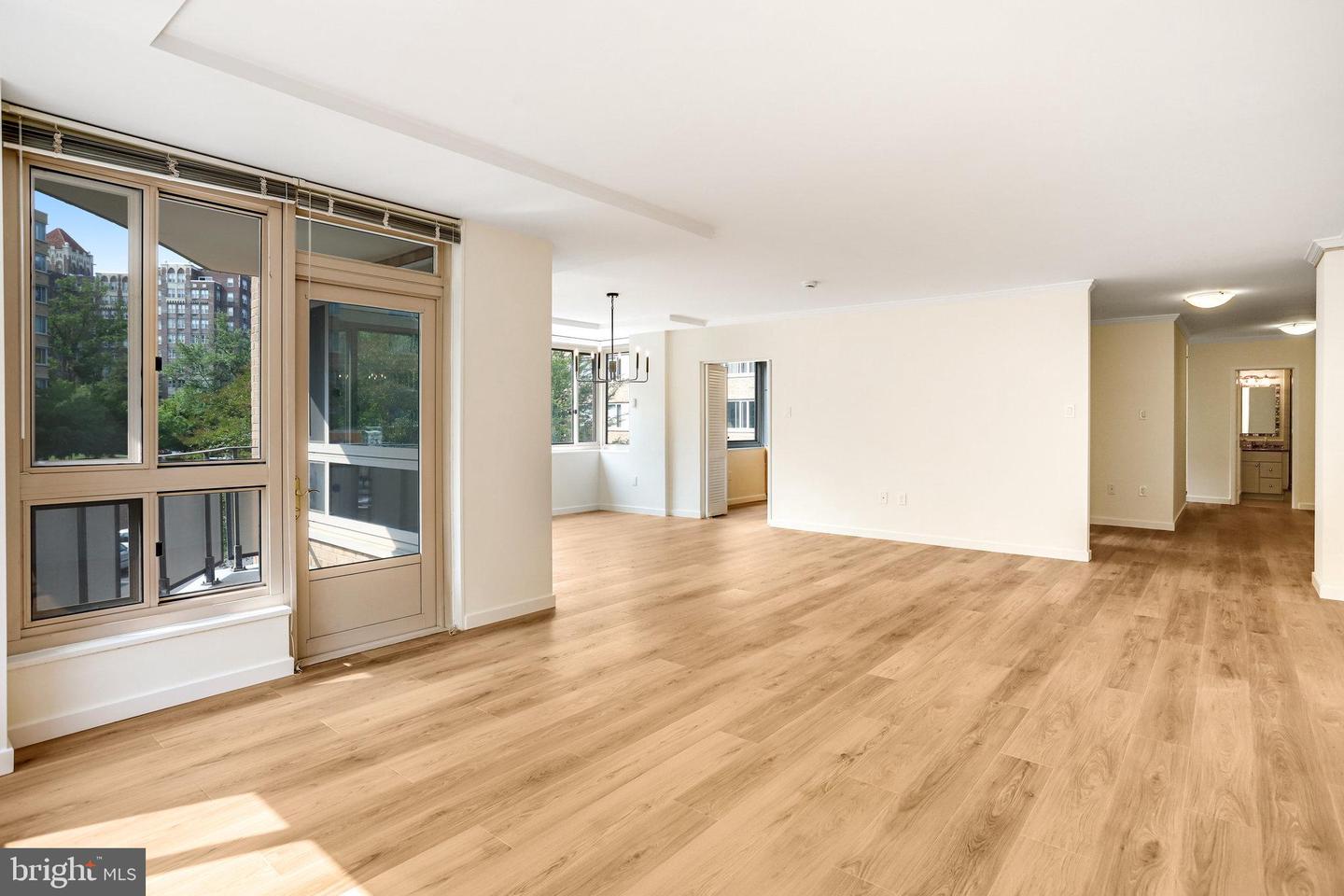 4101 CATHEDRAL AVE NW #711, WASHINGTON, District Of Columbia 20016, 2 Bedrooms Bedrooms, ,2 BathroomsBathrooms,Residential,For sale,4101 CATHEDRAL AVE NW #711,DCDC2225992 MLS # DCDC2225992