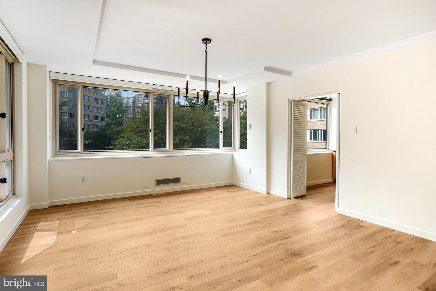 4101 CATHEDRAL AVE NW #711, WASHINGTON, District Of Columbia 20016, 2 Bedrooms Bedrooms, ,2 BathroomsBathrooms,Residential,For sale,4101 CATHEDRAL AVE NW #711,DCDC2225992 MLS # DCDC2225992