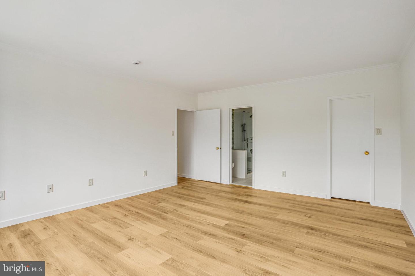 4101 CATHEDRAL AVE NW #1104, WASHINGTON, District Of Columbia 20016, 3 Bedrooms Bedrooms, ,2 BathroomsBathrooms,Residential,For sale,4101 CATHEDRAL AVE NW #1104,DCDC2225998 MLS # DCDC2225998