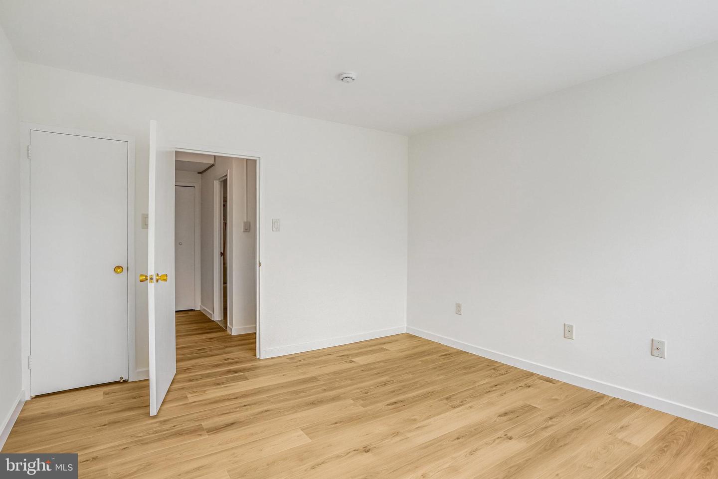 4101 CATHEDRAL AVE NW #1104, WASHINGTON, District Of Columbia 20016, 3 Bedrooms Bedrooms, ,2 BathroomsBathrooms,Residential,For sale,4101 CATHEDRAL AVE NW #1104,DCDC2225998 MLS # DCDC2225998