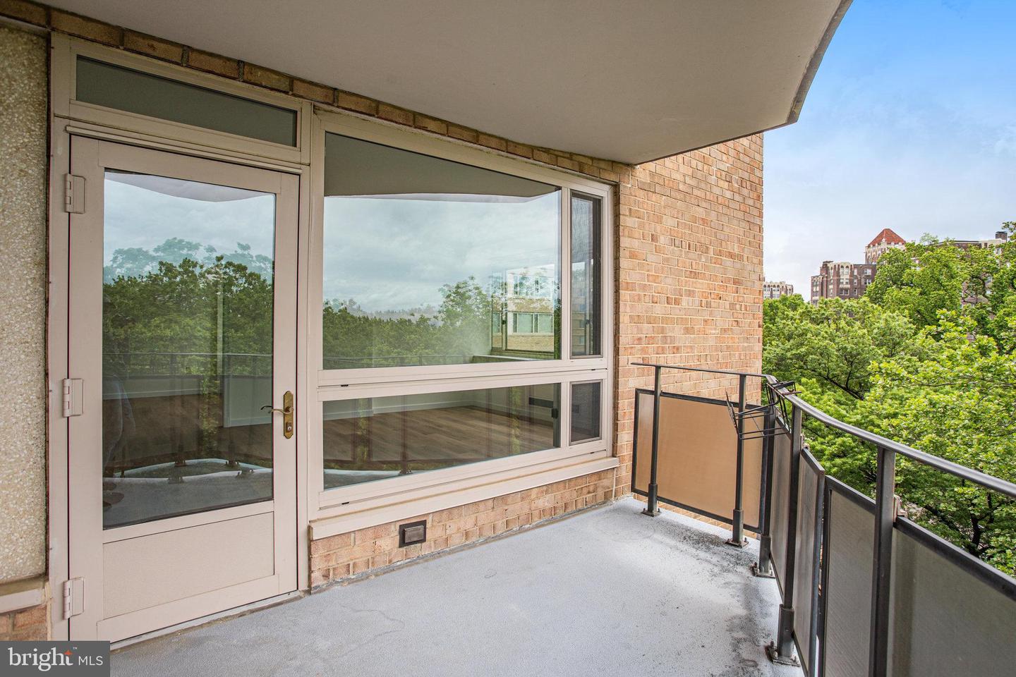 4101 CATHEDRAL AVE NW #1104, WASHINGTON, District Of Columbia 20016, 3 Bedrooms Bedrooms, ,2 BathroomsBathrooms,Residential,For sale,4101 CATHEDRAL AVE NW #1104,DCDC2225998 MLS # DCDC2225998