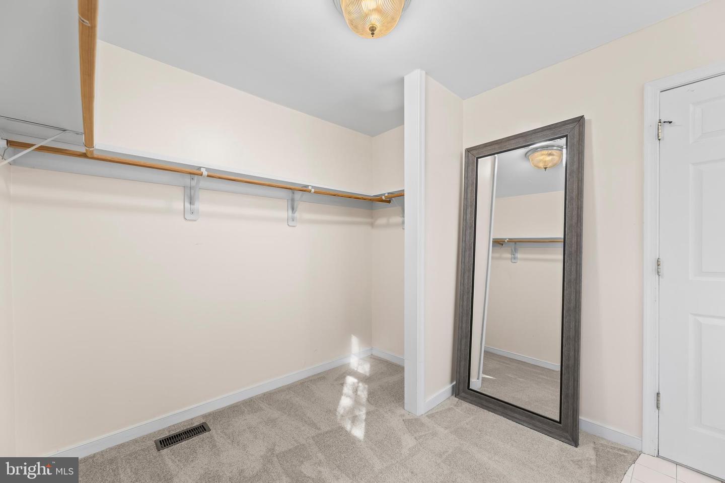 1203 RICHMOND DR, STAFFORD, Virginia 22554, 3 Bedrooms Bedrooms, ,2 BathroomsBathrooms,Residential,For sale,1203 RICHMOND DR,VAST2044072 MLS # VAST2044072