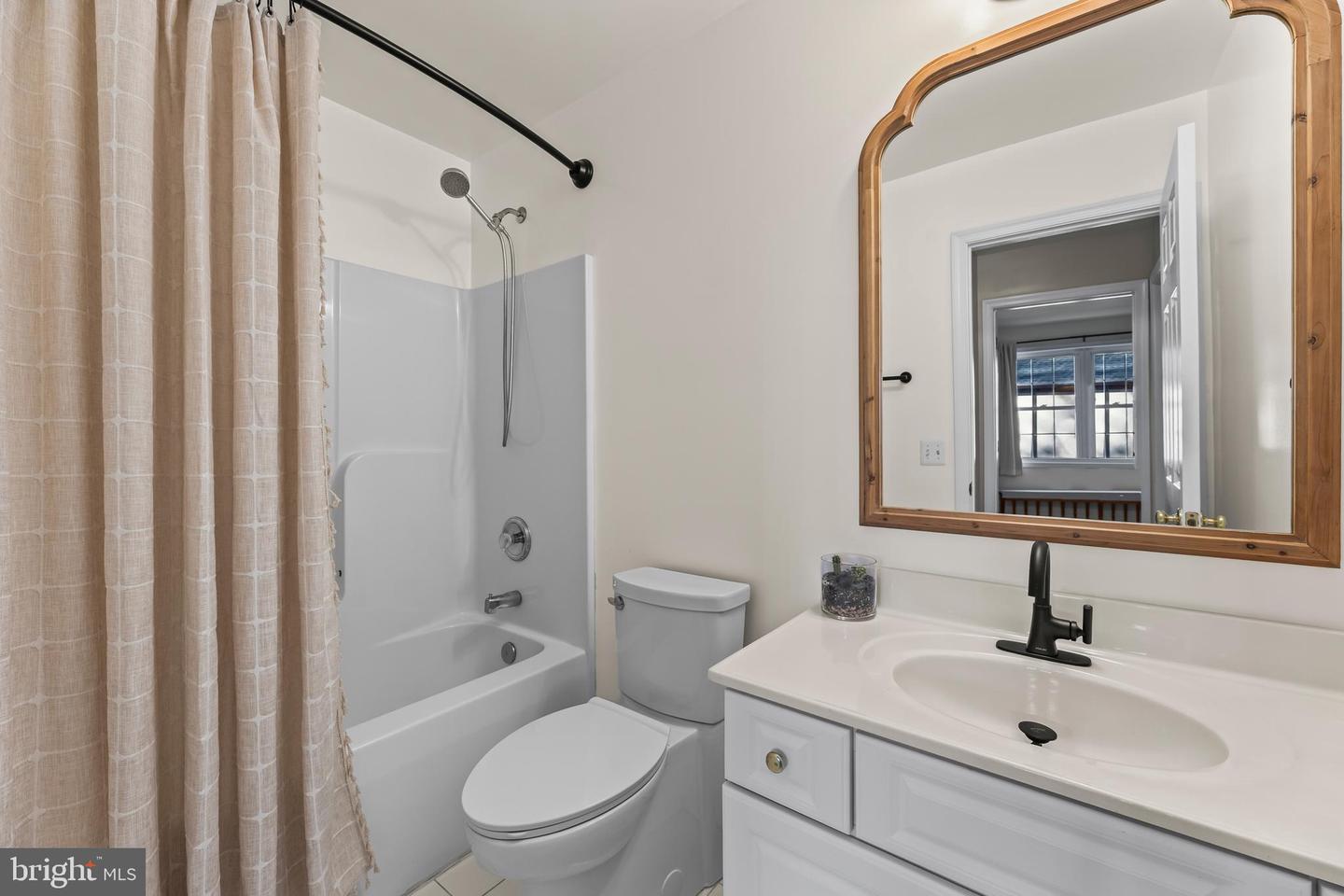 1203 RICHMOND DR, STAFFORD, Virginia 22554, 3 Bedrooms Bedrooms, ,2 BathroomsBathrooms,Residential,For sale,1203 RICHMOND DR,VAST2044072 MLS # VAST2044072