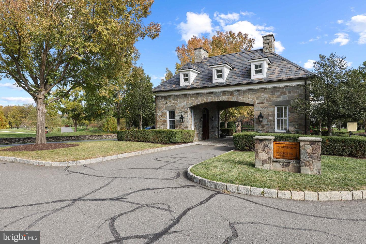 22955 MONTJOY CT, LEESBURG, Virginia 20175, 5 Bedrooms Bedrooms, 11 Rooms Rooms,5 BathroomsBathrooms,Residential,For sale,22955 MONTJOY CT,VALO2111160 MLS # VALO2111160