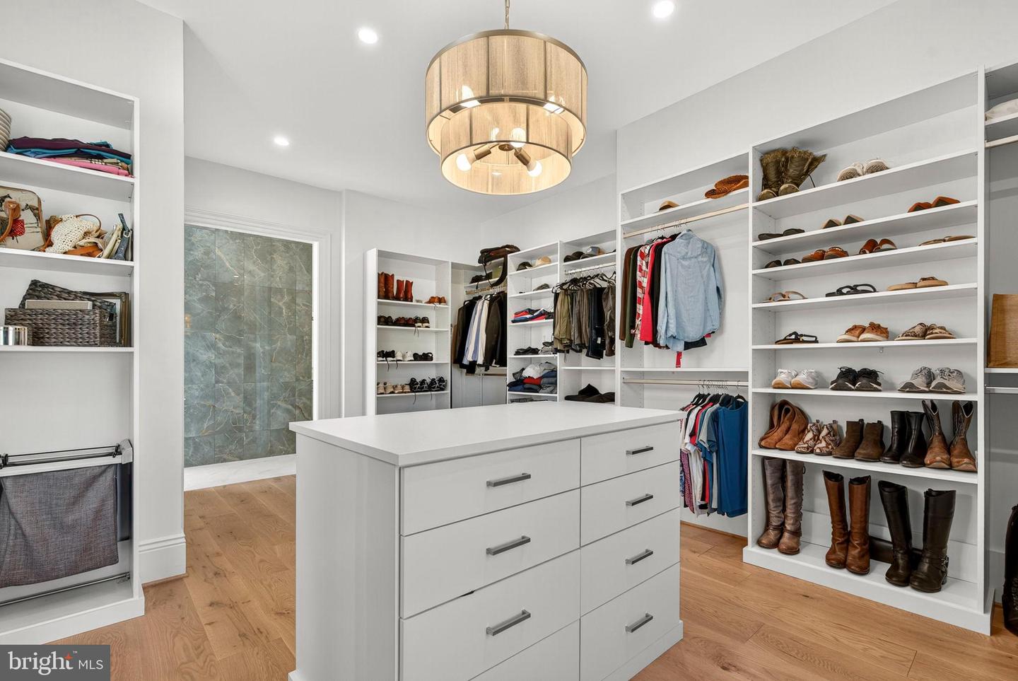 22955 MONTJOY CT, LEESBURG, Virginia 20175, 5 Bedrooms Bedrooms, 11 Rooms Rooms,5 BathroomsBathrooms,Residential,For sale,22955 MONTJOY CT,VALO2111160 MLS # VALO2111160