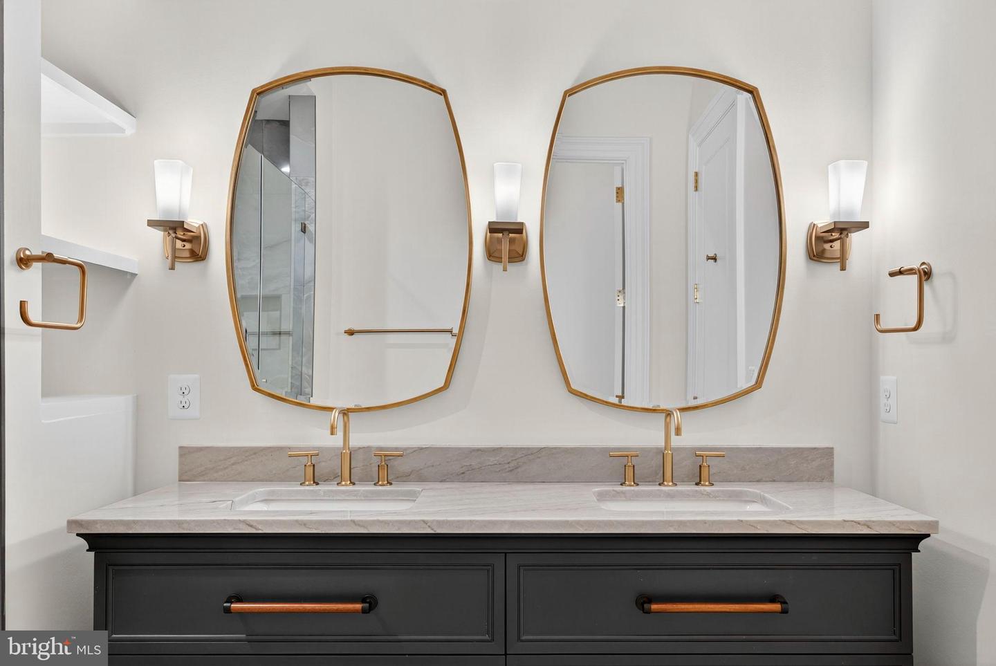 22955 MONTJOY CT, LEESBURG, Virginia 20175, 5 Bedrooms Bedrooms, 11 Rooms Rooms,5 BathroomsBathrooms,Residential,For sale,22955 MONTJOY CT,VALO2111160 MLS # VALO2111160