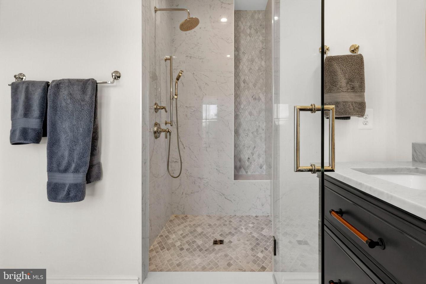 22955 MONTJOY CT, LEESBURG, Virginia 20175, 5 Bedrooms Bedrooms, 11 Rooms Rooms,5 BathroomsBathrooms,Residential,For sale,22955 MONTJOY CT,VALO2111160 MLS # VALO2111160