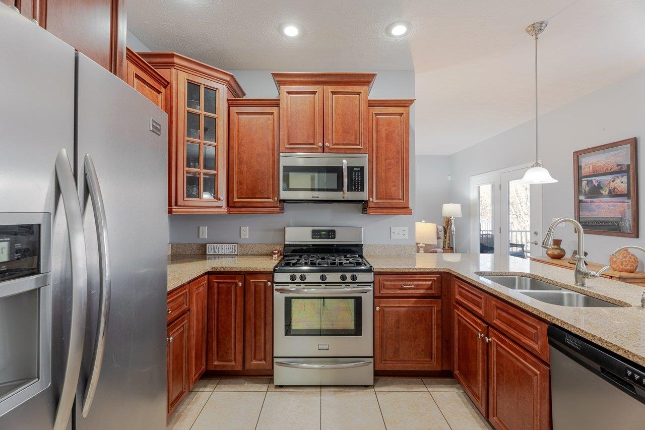 1428 MANDOLIN AVE, GROTTOES, Virginia 24441, 3 Bedrooms Bedrooms, ,2 BathroomsBathrooms,Residential,1428 MANDOLIN AVE,672504 MLS # 672504