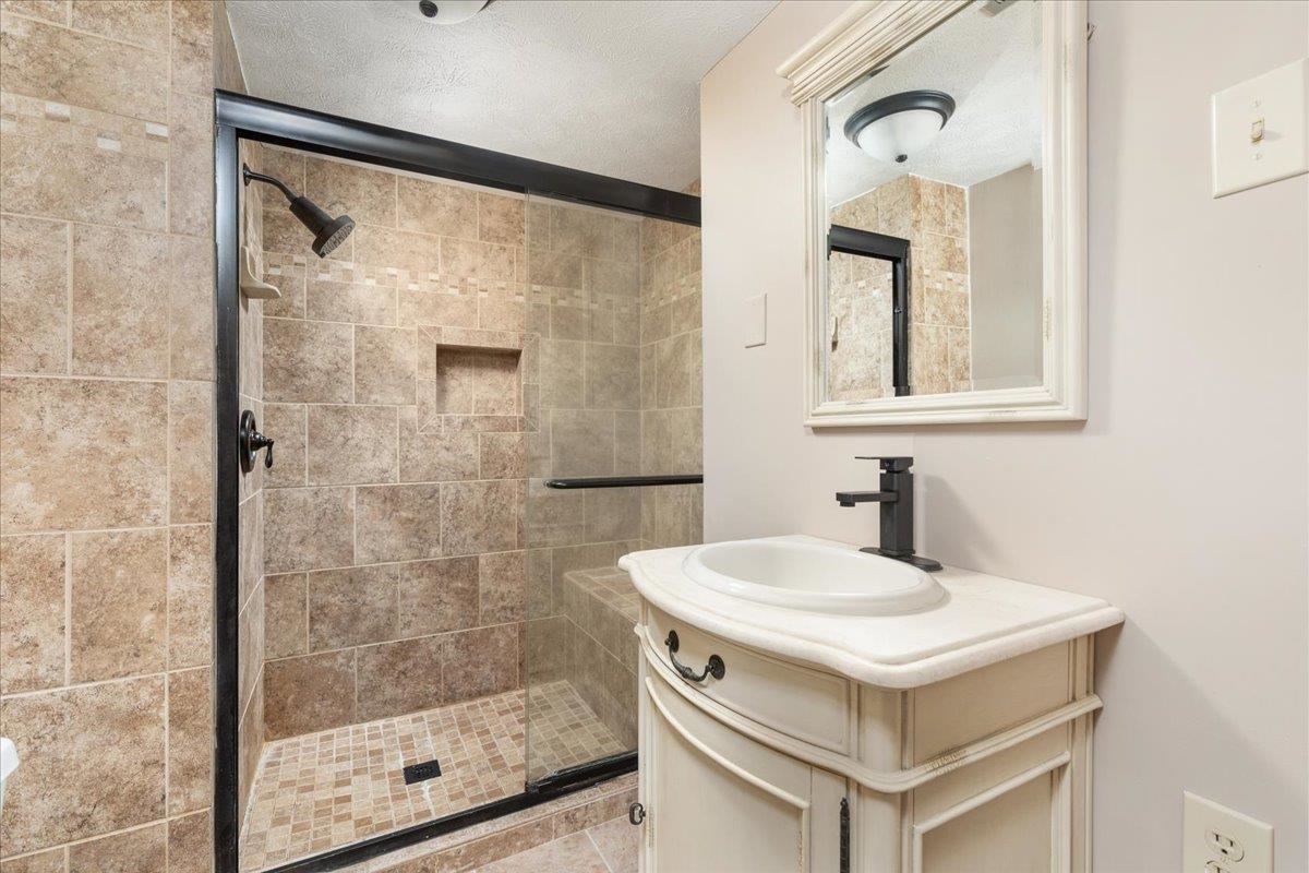 961 W MAIN ST, STANLEY, Virginia 22851, 3 Bedrooms Bedrooms, ,2 BathroomsBathrooms,Residential,961 W MAIN ST,673130 MLS # 673130