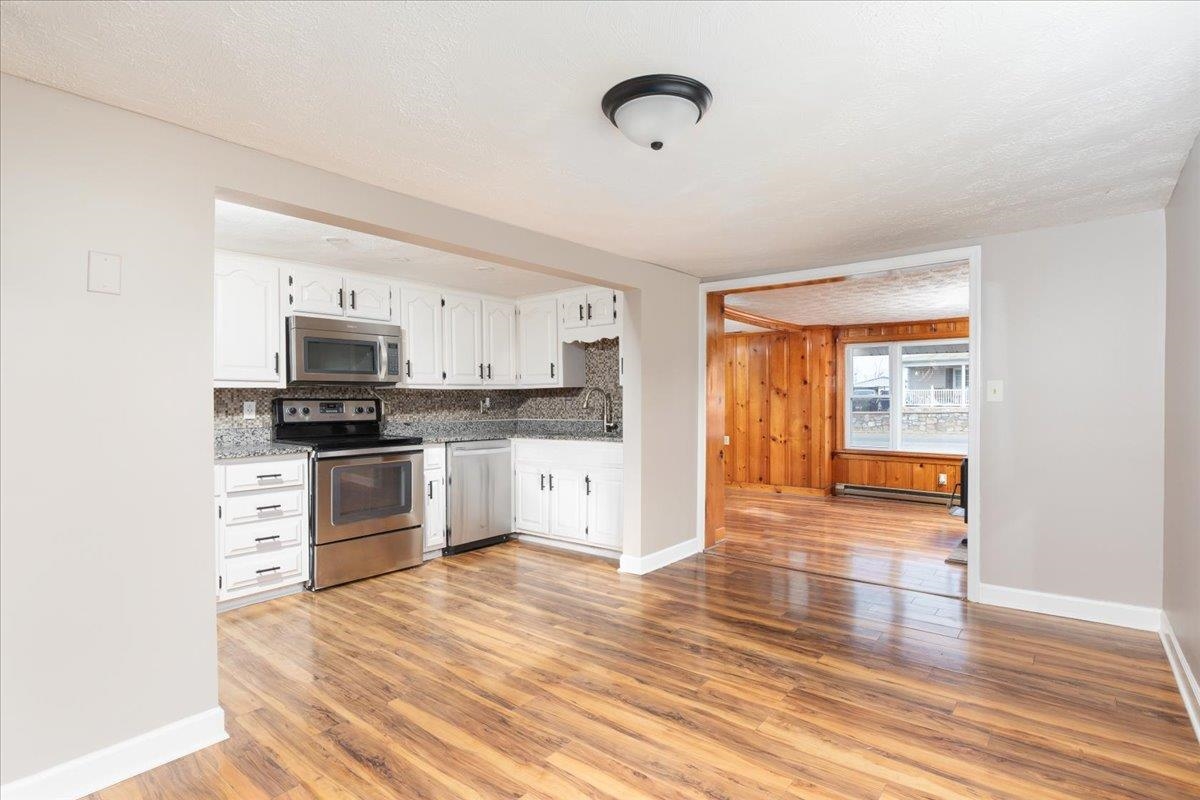 961 W MAIN ST, STANLEY, Virginia 22851, 3 Bedrooms Bedrooms, ,2 BathroomsBathrooms,Residential,961 W MAIN ST,673130 MLS # 673130