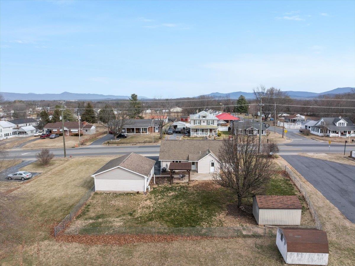 961 W MAIN ST, STANLEY, Virginia 22851, 3 Bedrooms Bedrooms, ,2 BathroomsBathrooms,Residential,961 W MAIN ST,673130 MLS # 673130