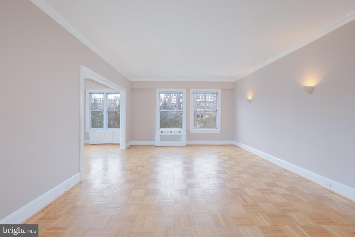 3900 CATHEDRAL AVE NW #404A, WASHINGTON, District Of Columbia 20016, 2 Bedrooms Bedrooms, ,2 BathroomsBathrooms,Residential,For sale,3900 CATHEDRAL AVE NW #404A,DCDC2235690 MLS # DCDC2235690