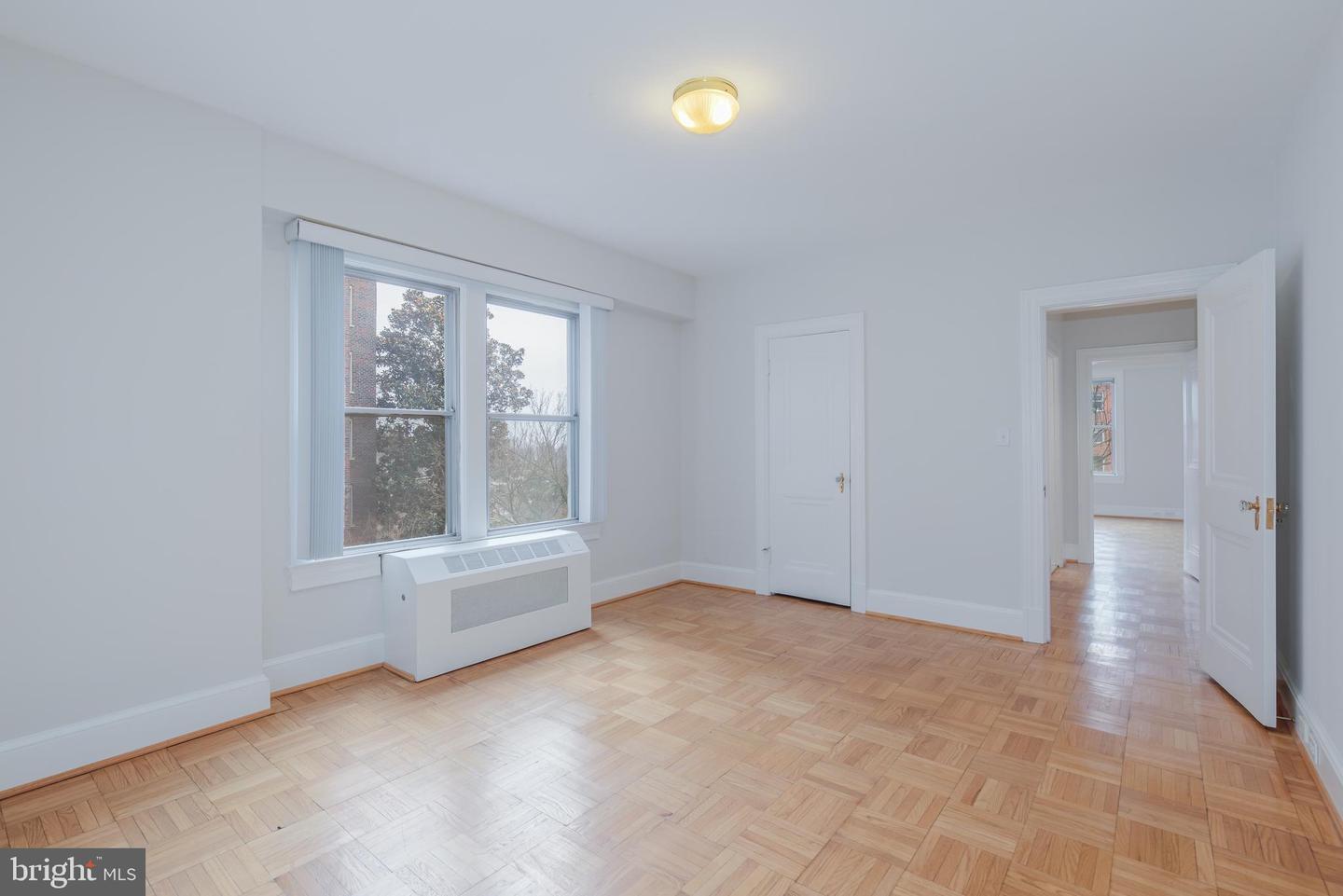 3900 CATHEDRAL AVE NW #404A, WASHINGTON, District Of Columbia 20016, 2 Bedrooms Bedrooms, ,2 BathroomsBathrooms,Residential,For sale,3900 CATHEDRAL AVE NW #404A,DCDC2235690 MLS # DCDC2235690