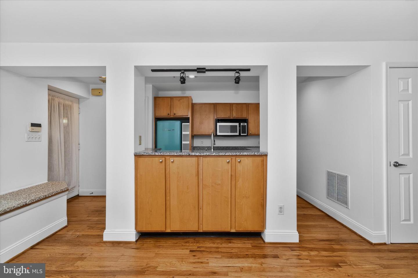 2801 CONNECTICUT AVE NW #15, WASHINGTON, District Of Columbia 20008, 2 Bedrooms Bedrooms, ,1 BathroomBathrooms,Residential,For sale,2801 CONNECTICUT AVE NW #15,DCDC2240092 MLS # DCDC2240092