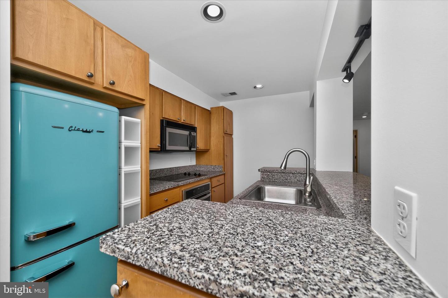 2801 CONNECTICUT AVE NW #15, WASHINGTON, District Of Columbia 20008, 2 Bedrooms Bedrooms, ,1 BathroomBathrooms,Residential,For sale,2801 CONNECTICUT AVE NW #15,DCDC2240092 MLS # DCDC2240092