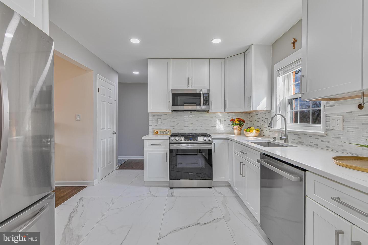 3419 RAMSGATE TER, ALEXANDRIA, Virginia 22309, 4 Bedrooms Bedrooms, 14 Rooms Rooms,3 BathroomsBathrooms,Residential,For sale,3419 RAMSGATE TER,VAFX2284626 MLS # VAFX2284626