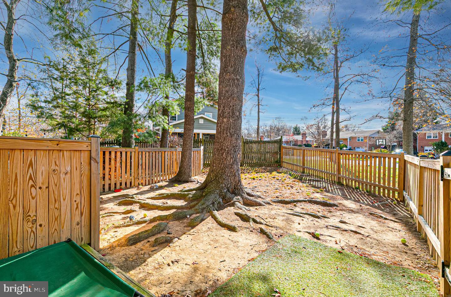 3419 RAMSGATE TER, ALEXANDRIA, Virginia 22309, 4 Bedrooms Bedrooms, 14 Rooms Rooms,3 BathroomsBathrooms,Residential,For sale,3419 RAMSGATE TER,VAFX2284626 MLS # VAFX2284626