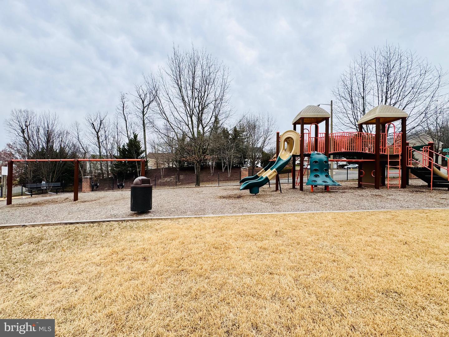 3197 TULIP TREE PL, DUMFRIES, Virginia 22026, 6 Bedrooms Bedrooms, ,3 BathroomsBathrooms,Residential,For sale,3197 TULIP TREE PL,VAPW2110620 MLS # VAPW2110620