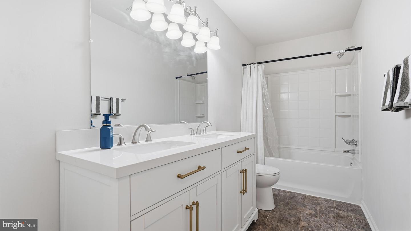 10606 MOCKINGBIRD LN, SPOTSYLVANIA, Virginia 22553, 3 Bedrooms Bedrooms, ,2 BathroomsBathrooms,Residential,For sale,10606 MOCKINGBIRD LN,VASP2038708 MLS # VASP2038708