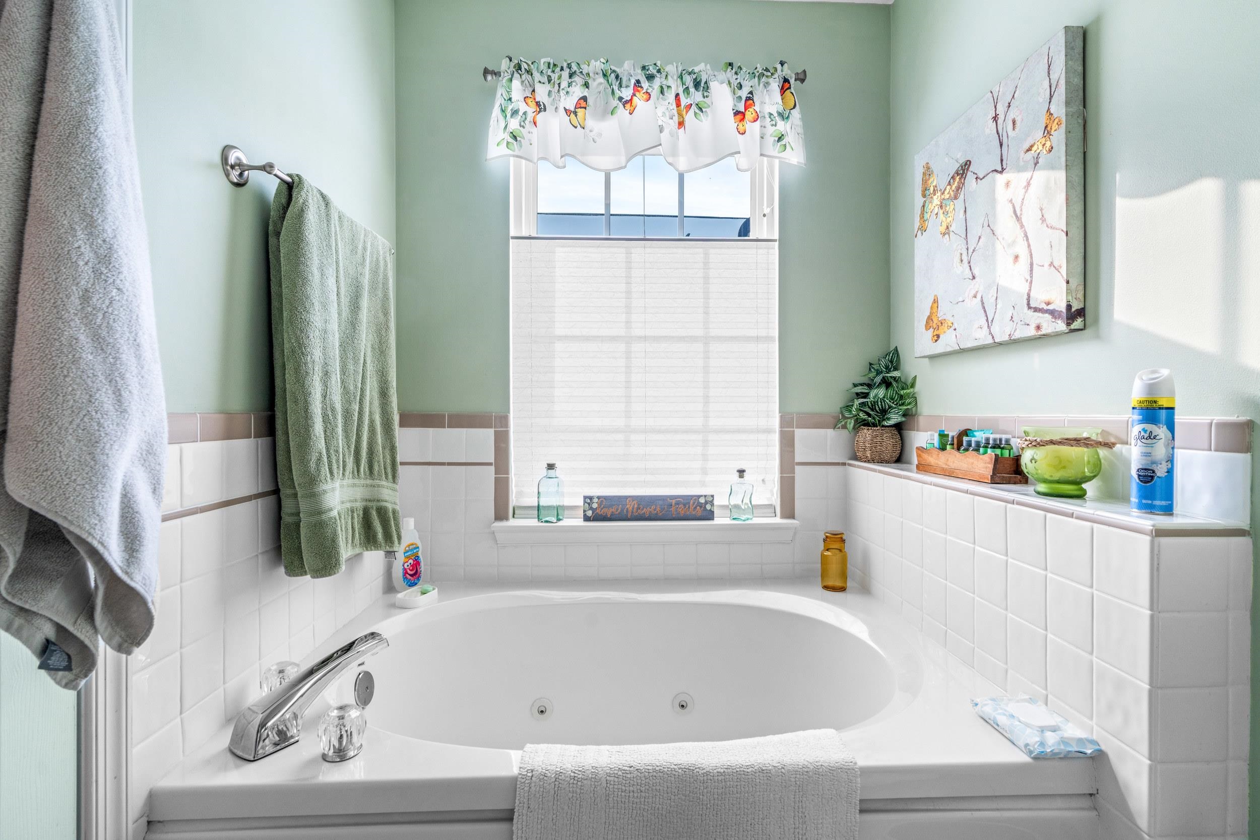 901 RITCHIE BLVD, STAUNTON, Virginia 24401, 4 Bedrooms Bedrooms, ,2 BathroomsBathrooms,Residential,901 RITCHIE BLVD,673364 MLS # 673364