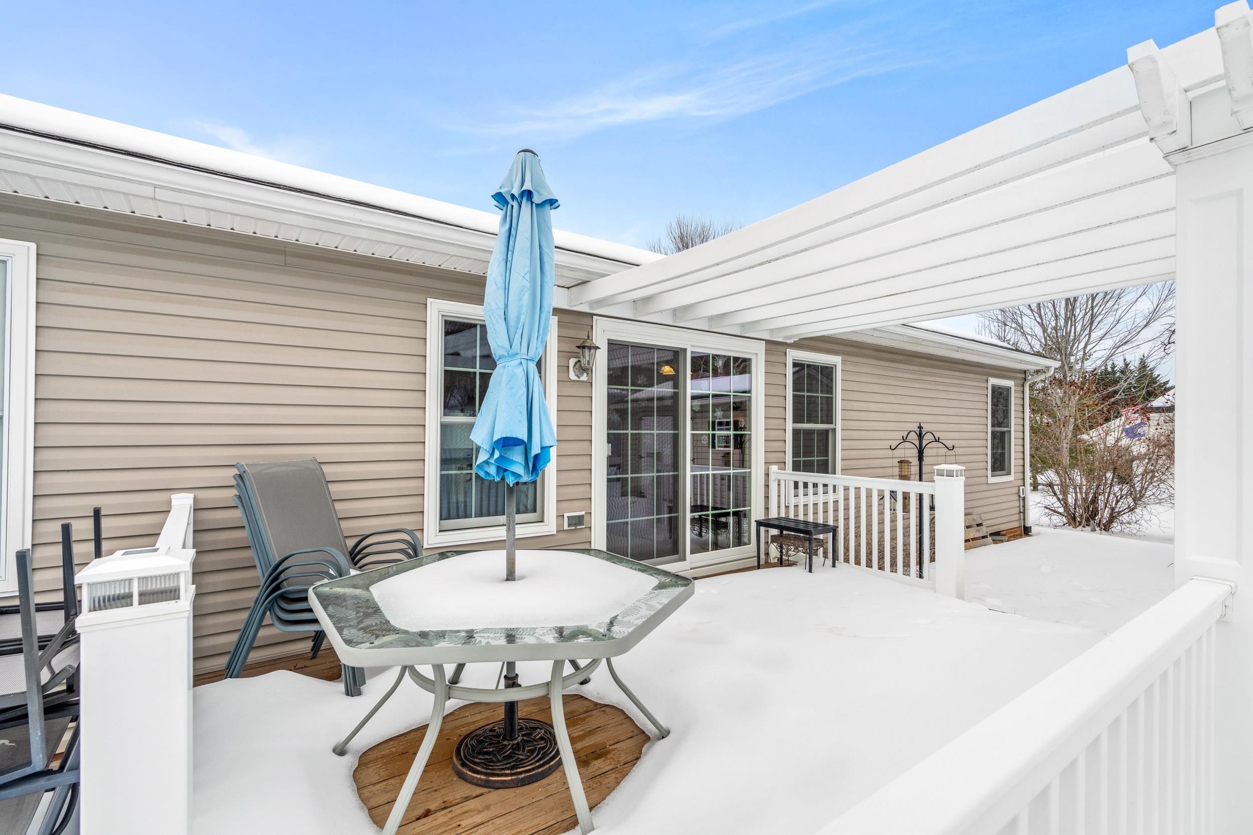 901 RITCHIE BLVD, STAUNTON, Virginia 24401, 4 Bedrooms Bedrooms, ,2 BathroomsBathrooms,Residential,901 RITCHIE BLVD,673364 MLS # 673364