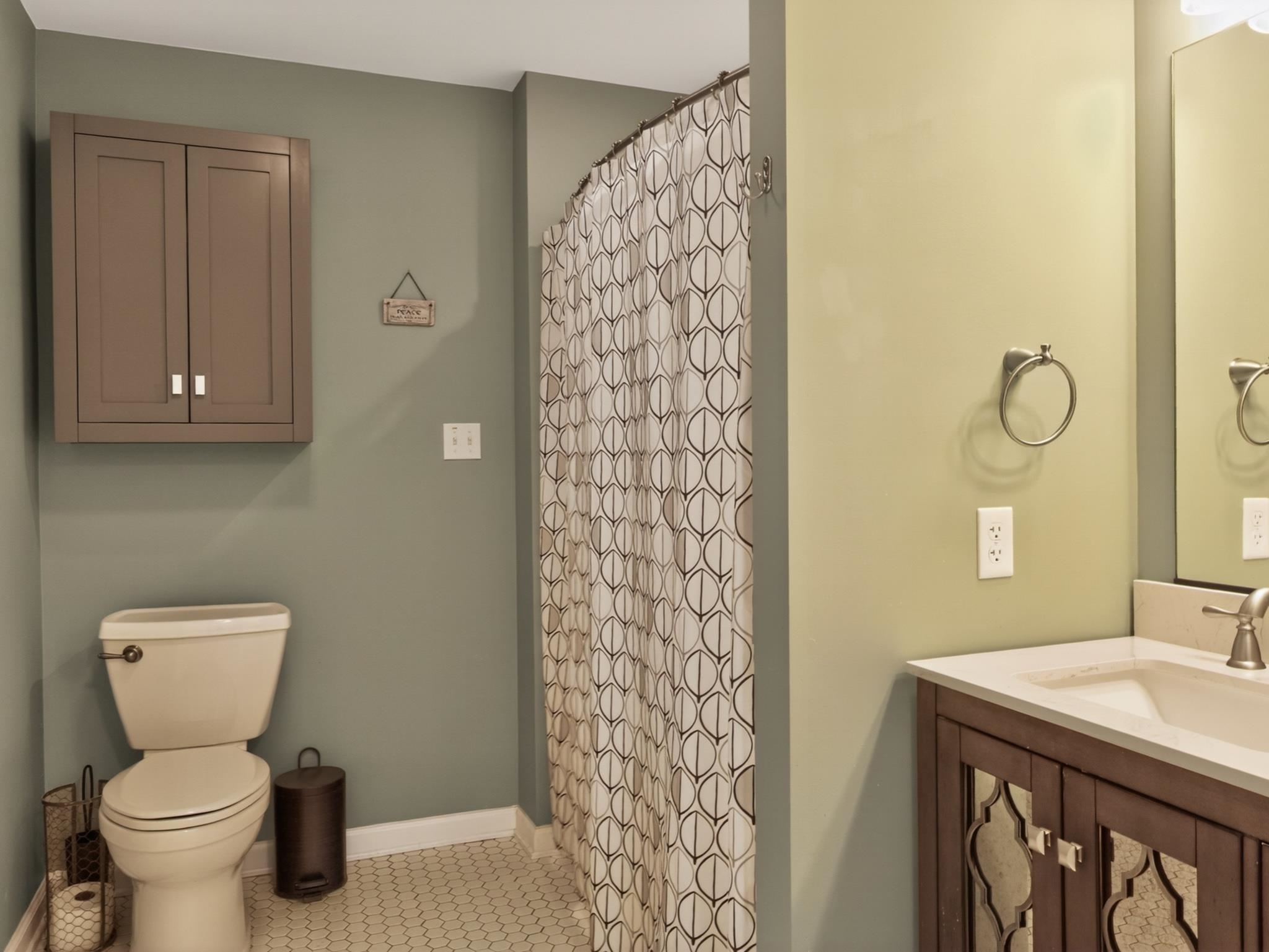 235 HOWARDSVILLE RD, STAUNTON, Virginia 24401, 5 Bedrooms Bedrooms, ,2 BathroomsBathrooms,Residential,235 HOWARDSVILLE RD,673372 MLS # 673372 235 HOWARDSVILLE RD, STAUNTON, Virginia 24401, 5 Bedrooms Bedrooms, ,2 BathroomsBathrooms,Residential,235 HOWARDSVILLE RD,673372 MLS # 673372