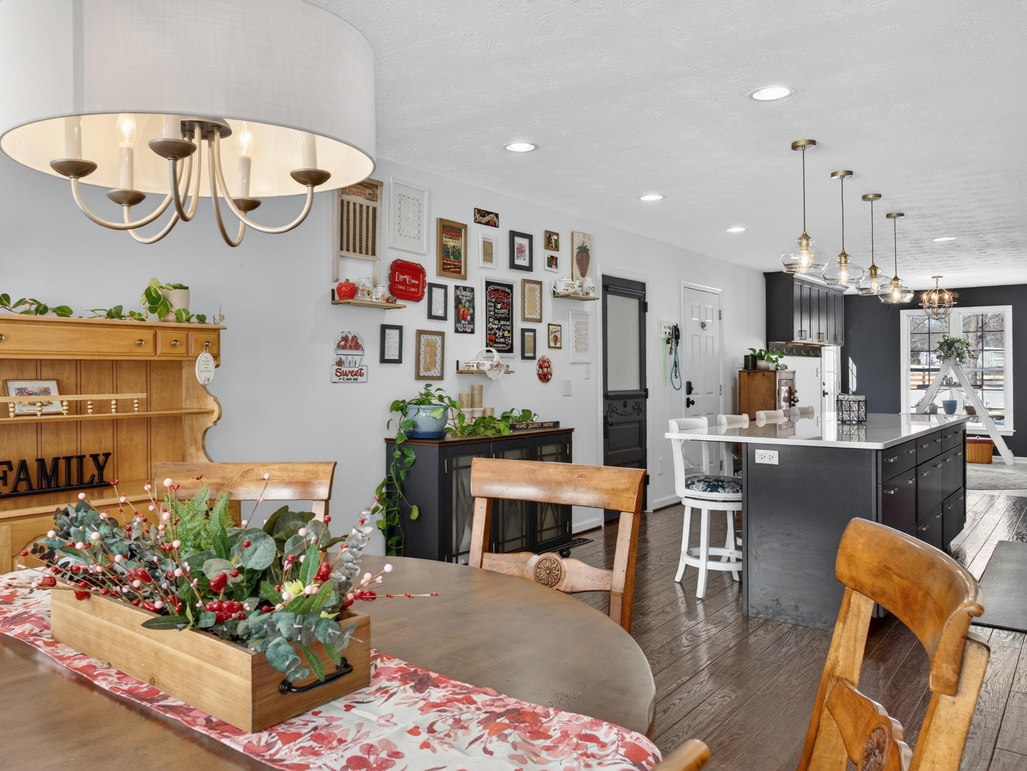 235 HOWARDSVILLE RD, STAUNTON, Virginia 24401, 5 Bedrooms Bedrooms, ,2 BathroomsBathrooms,Residential,235 HOWARDSVILLE RD,673372 MLS # 673372 235 HOWARDSVILLE RD, STAUNTON, Virginia 24401, 5 Bedrooms Bedrooms, ,2 BathroomsBathrooms,Residential,235 HOWARDSVILLE RD,673372 MLS # 673372