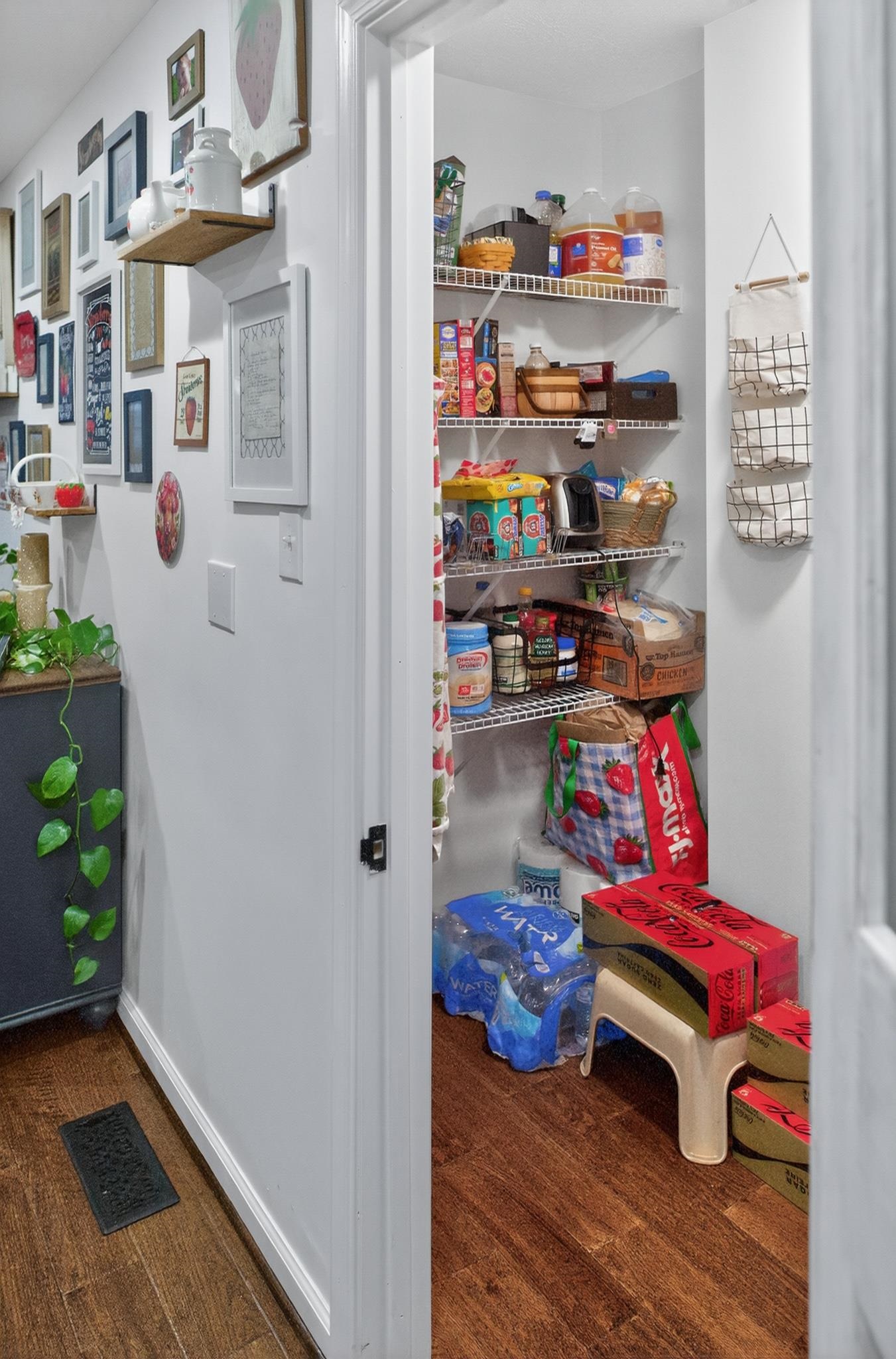 235 HOWARDSVILLE RD, STAUNTON, Virginia 24401, 5 Bedrooms Bedrooms, ,2 BathroomsBathrooms,Residential,235 HOWARDSVILLE RD,673372 MLS # 673372 235 HOWARDSVILLE RD, STAUNTON, Virginia 24401, 5 Bedrooms Bedrooms, ,2 BathroomsBathrooms,Residential,235 HOWARDSVILLE RD,673372 MLS # 673372