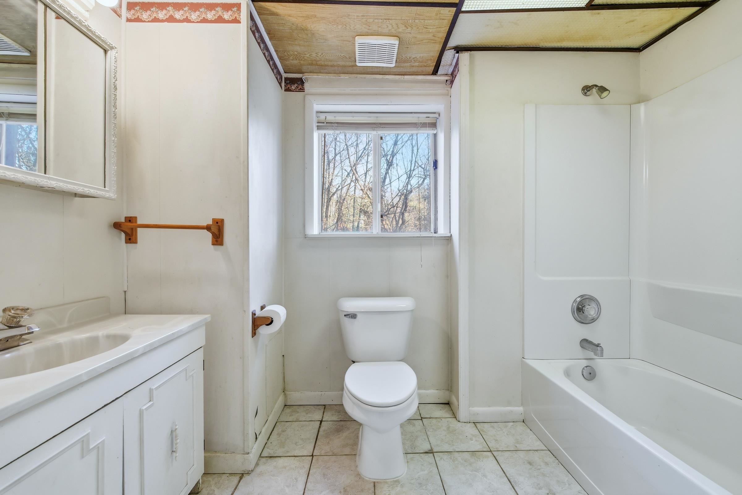 455 WOODSIDE DR, RILEYVILLE, Virginia 22650, 4 Bedrooms Bedrooms, ,3 BathroomsBathrooms,Residential,455 WOODSIDE DR,673378 MLS # 673378