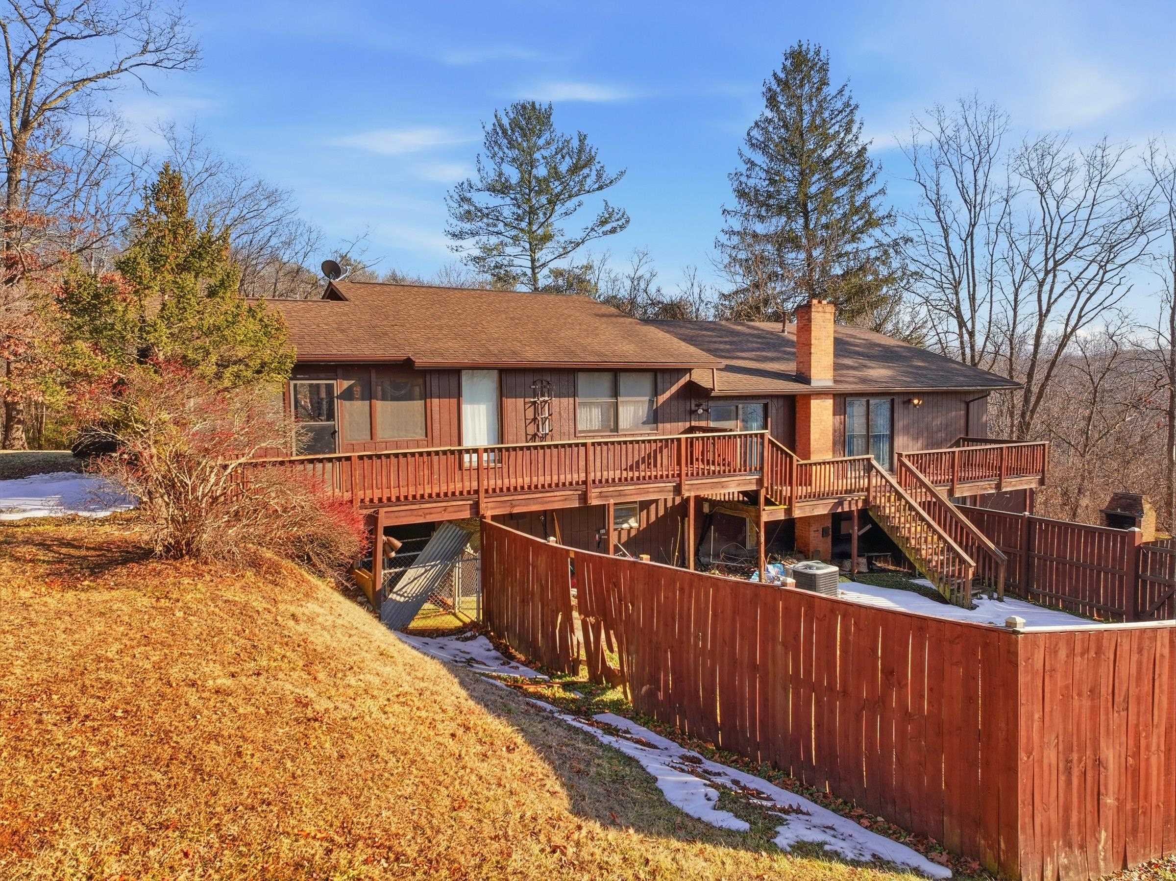 455 WOODSIDE DR, RILEYVILLE, Virginia 22650, 4 Bedrooms Bedrooms, ,3 BathroomsBathrooms,Residential,455 WOODSIDE DR,673378 MLS # 673378