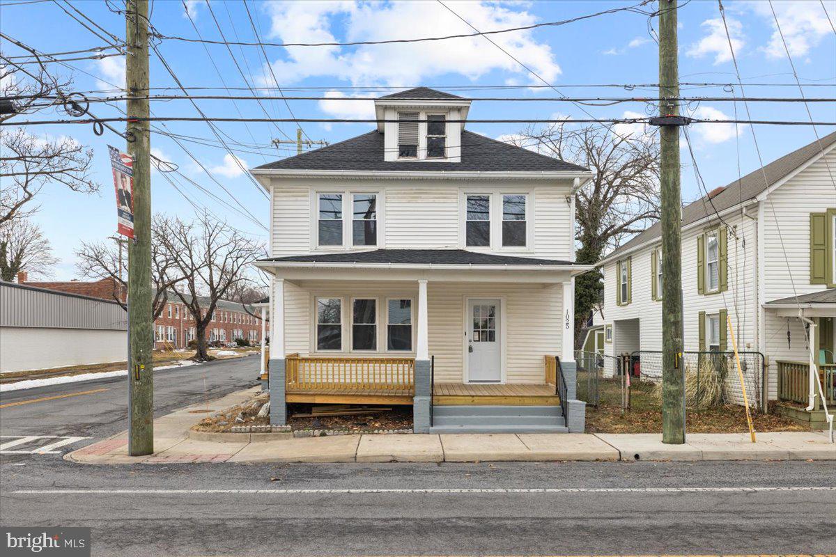 1025 S LOUDOUN ST, WINCHESTER, Virginia 22601, 3 Bedrooms Bedrooms, ,2 BathroomsBathrooms,Residential,For sale,1025 S LOUDOUN ST,VAWI2009836 MLS # VAWI2009836