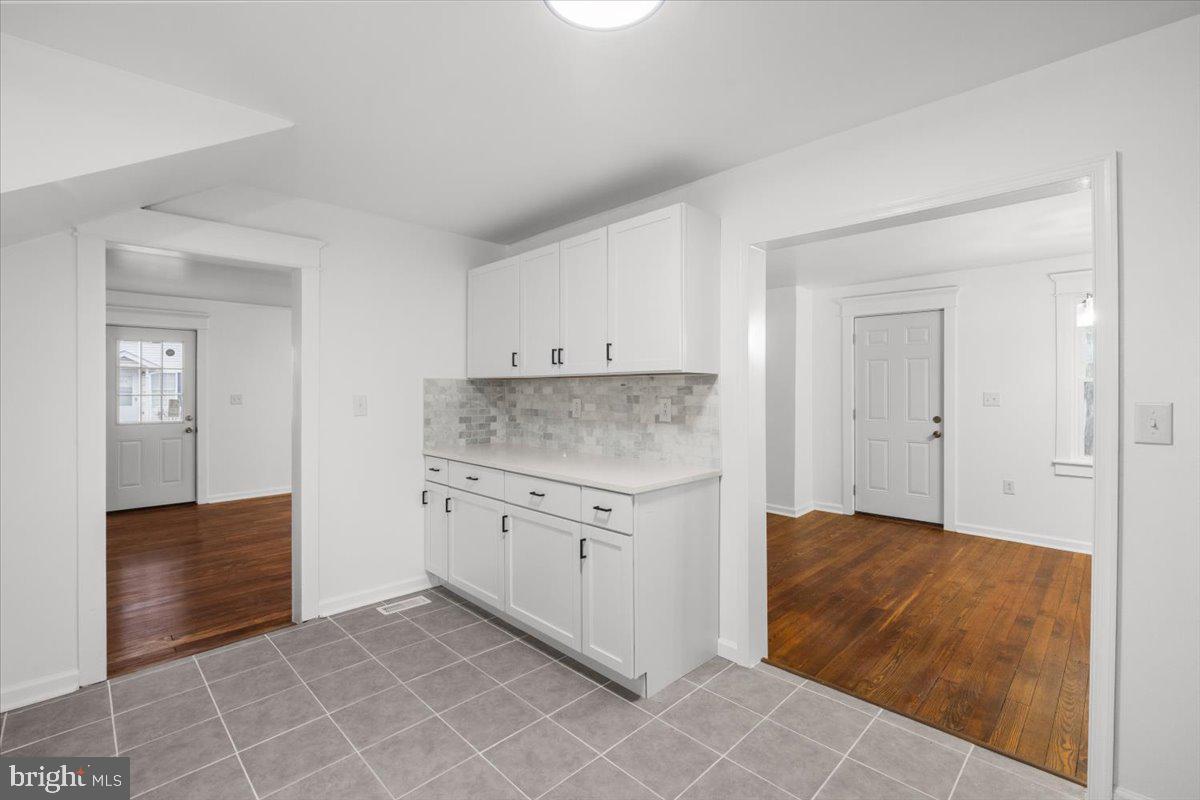 1025 S LOUDOUN ST, WINCHESTER, Virginia 22601, 3 Bedrooms Bedrooms, ,2 BathroomsBathrooms,Residential,For sale,1025 S LOUDOUN ST,VAWI2009836 MLS # VAWI2009836