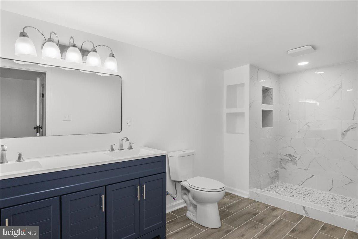 1025 S LOUDOUN ST, WINCHESTER, Virginia 22601, 3 Bedrooms Bedrooms, ,2 BathroomsBathrooms,Residential,For sale,1025 S LOUDOUN ST,VAWI2009836 MLS # VAWI2009836