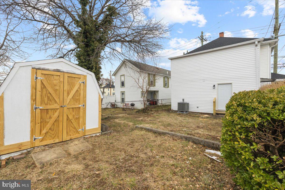 1025 S LOUDOUN ST, WINCHESTER, Virginia 22601, 3 Bedrooms Bedrooms, ,2 BathroomsBathrooms,Residential,For sale,1025 S LOUDOUN ST,VAWI2009836 MLS # VAWI2009836