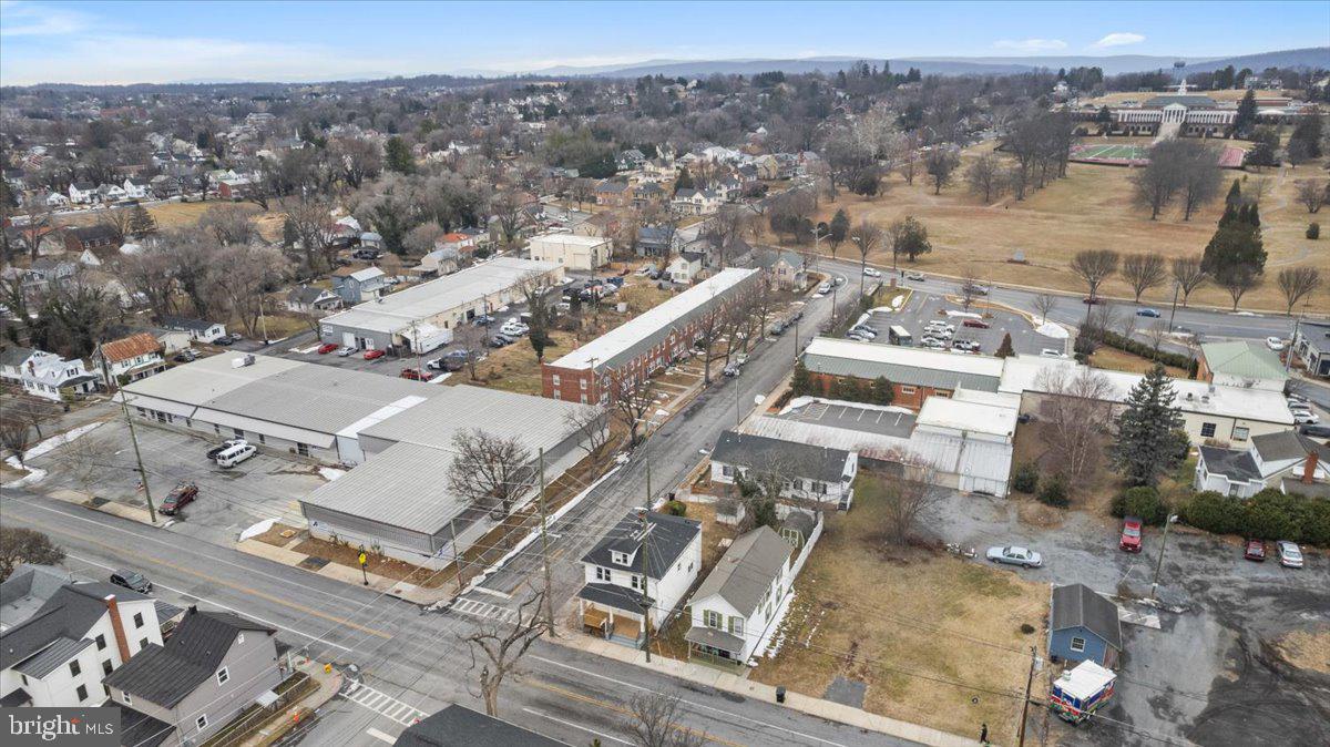 1025 S LOUDOUN ST, WINCHESTER, Virginia 22601, 3 Bedrooms Bedrooms, ,2 BathroomsBathrooms,Residential,For sale,1025 S LOUDOUN ST,VAWI2009836 MLS # VAWI2009836