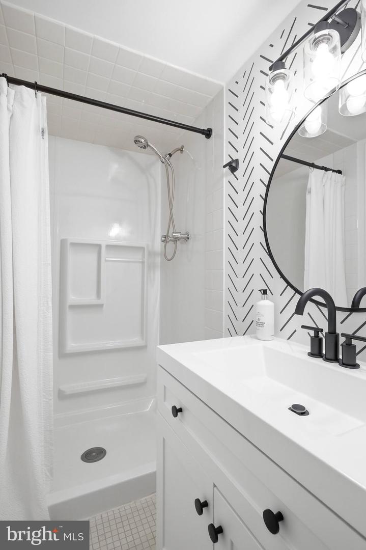 3865 WILCOXSON DR, FAIRFAX, Virginia 22031, 3 Bedrooms Bedrooms, ,3 BathroomsBathrooms,Residential,For sale,3865 WILCOXSON DR,VAFC2007706 MLS # VAFC2007706