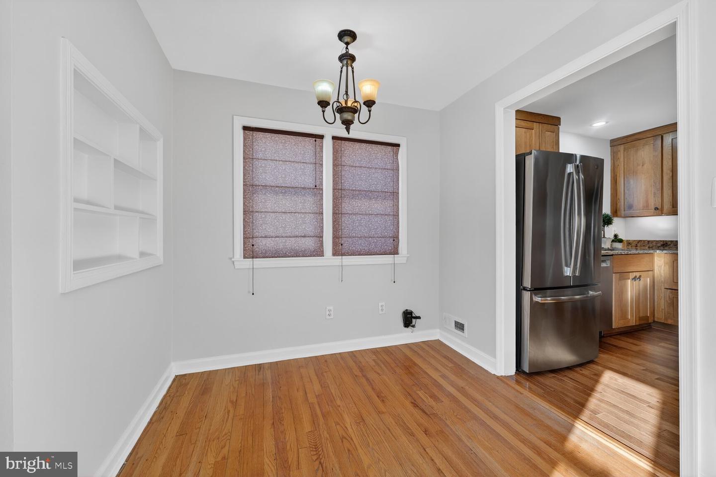 7915 FAIRFAX RD, ALEXANDRIA, Virginia 22308, 3 Bedrooms Bedrooms, ,2 BathroomsBathrooms,Residential,For sale,7915 FAIRFAX RD,VAFX2287282 MLS # VAFX2287282