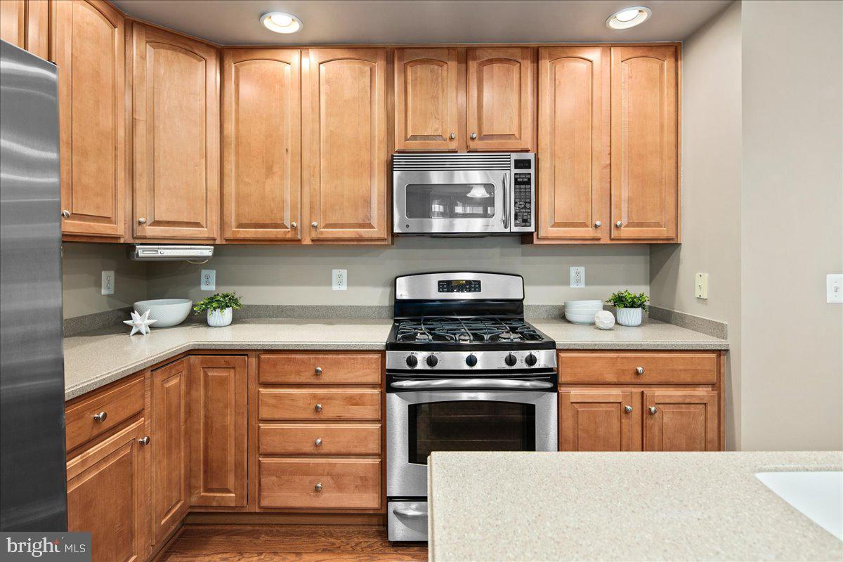 41882 INSPIRATION TER, ALDIE, Virginia 20105, 3 Bedrooms Bedrooms, ,2 BathroomsBathrooms,Residential,For sale,41882 INSPIRATION TER,VALO2114604 MLS # VALO2114604