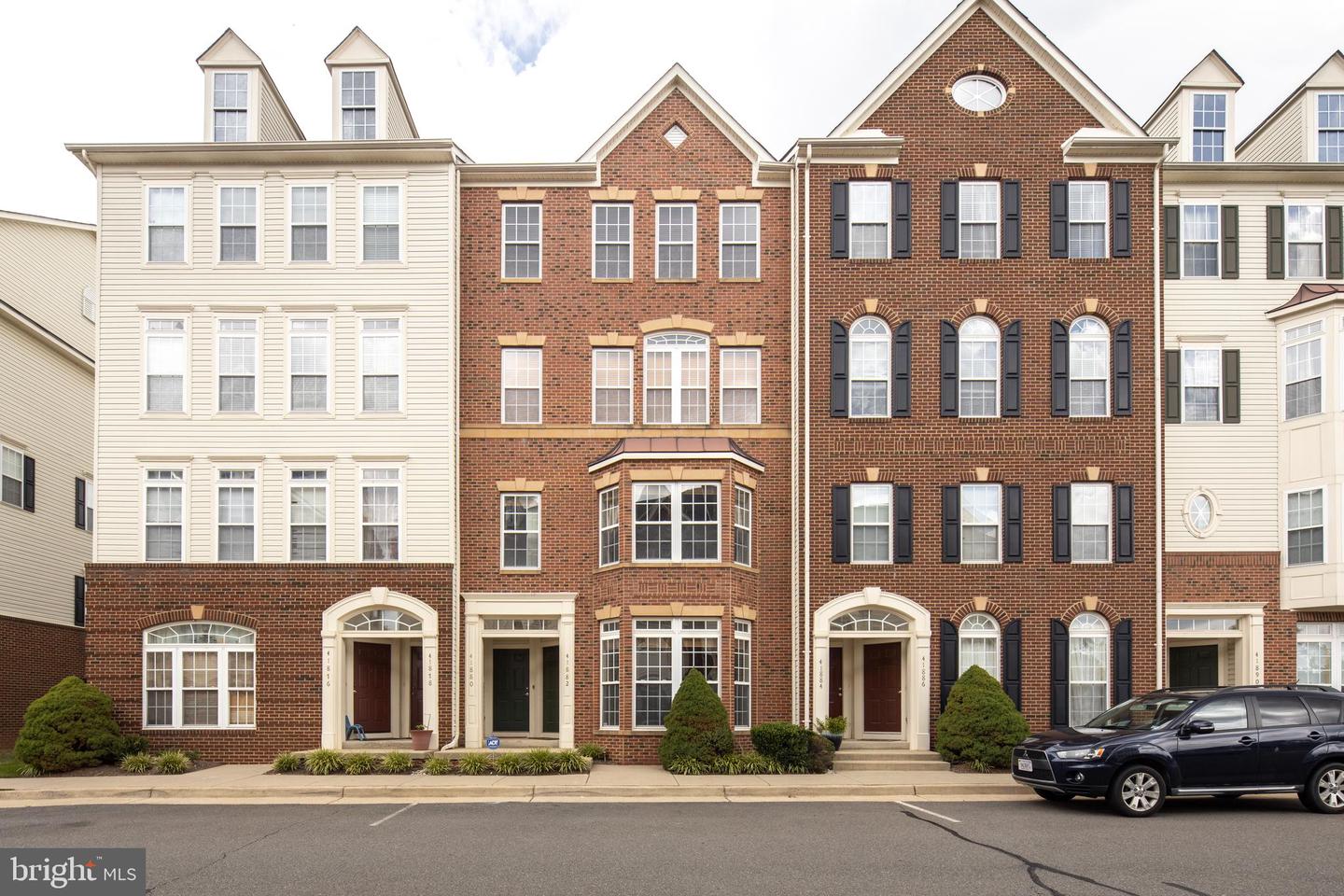 41882 INSPIRATION TER, ALDIE, Virginia 20105, 3 Bedrooms Bedrooms, ,2 BathroomsBathrooms,Residential,For sale,41882 INSPIRATION TER,VALO2114604 MLS # VALO2114604